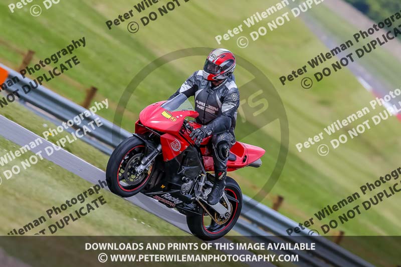 Castle Combe 2019;PJ Motorsport Photography 2019;donington no limits trackday;donington park photographs;donington trackday photographs;no limits trackdays;peter wileman photography;trackday digital images;trackday photos